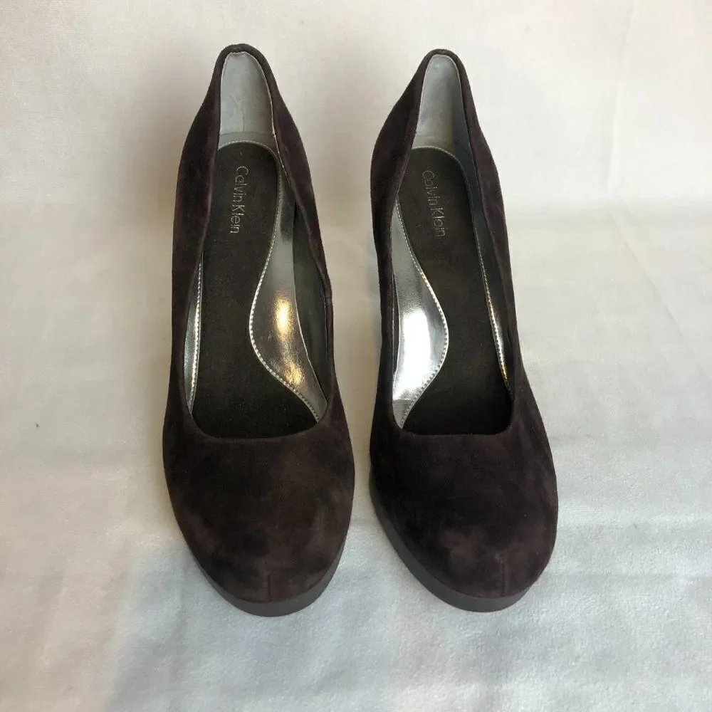 CALVIN KLEIN Womens Fairley Brown Suede Platform Heels Size 8 M.              SC